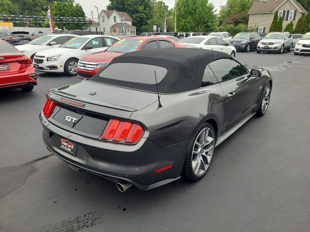 2015 Ford Mustang Image 9