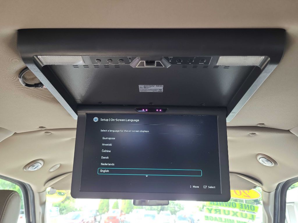 2019 GMC Savana Image 16