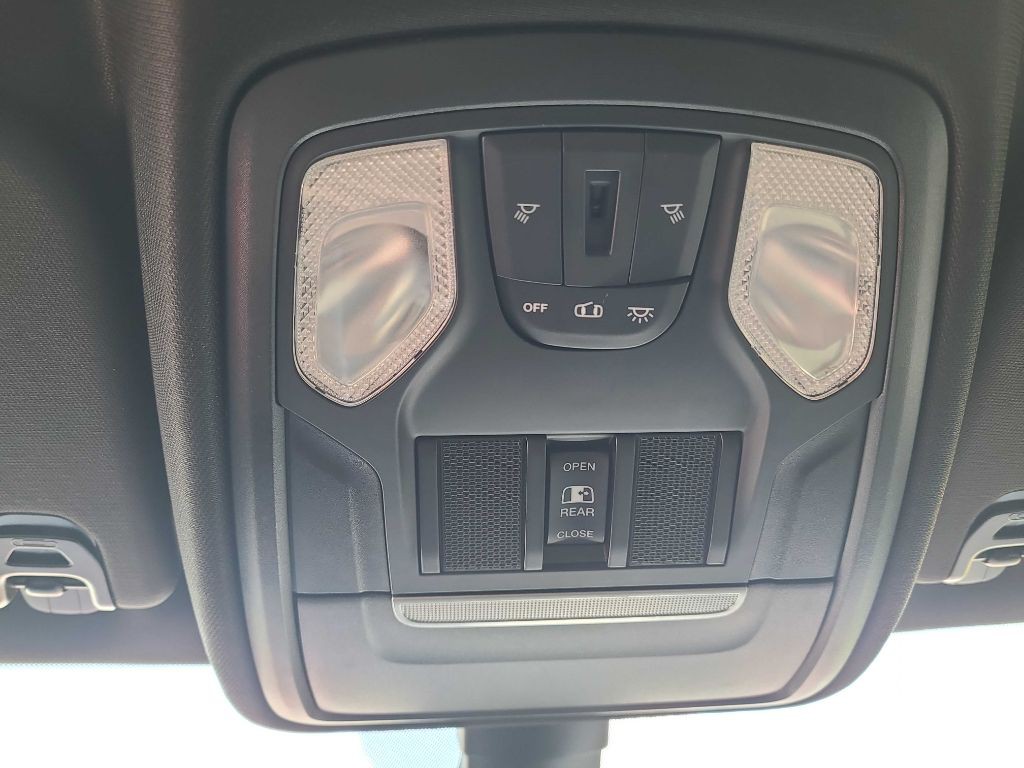 2020 RAM 1500 Image 32