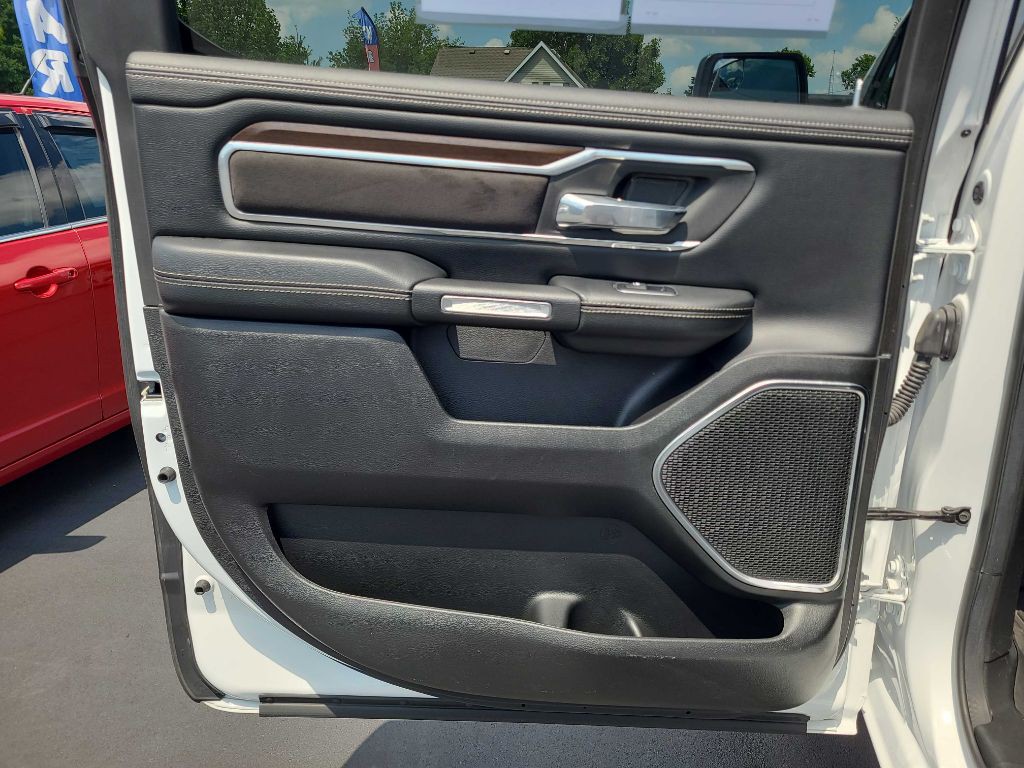 2021 RAM 1500 Image 41