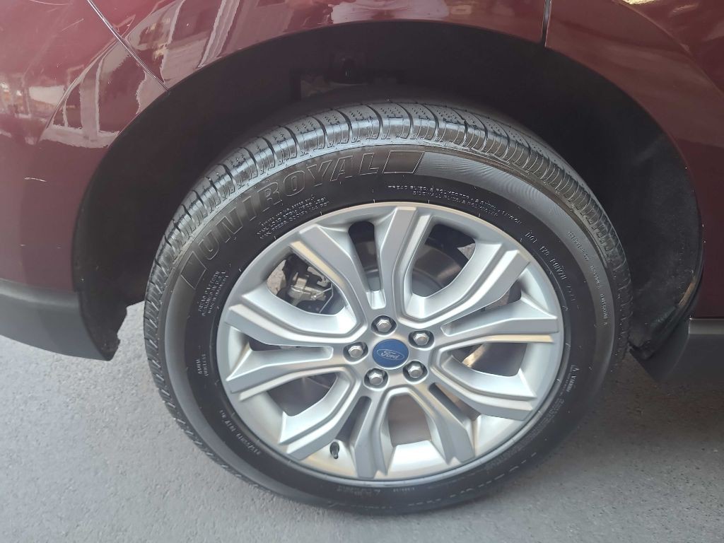 2020 Ford Edge Image 41