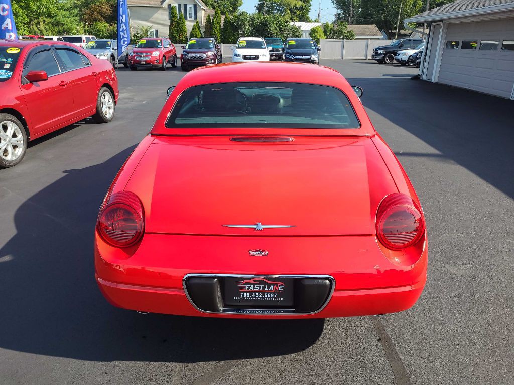 2002 Ford Thunderbird Image 4