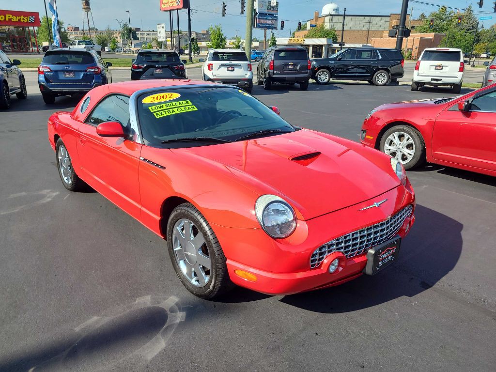 2002 Ford Thunderbird Image 7