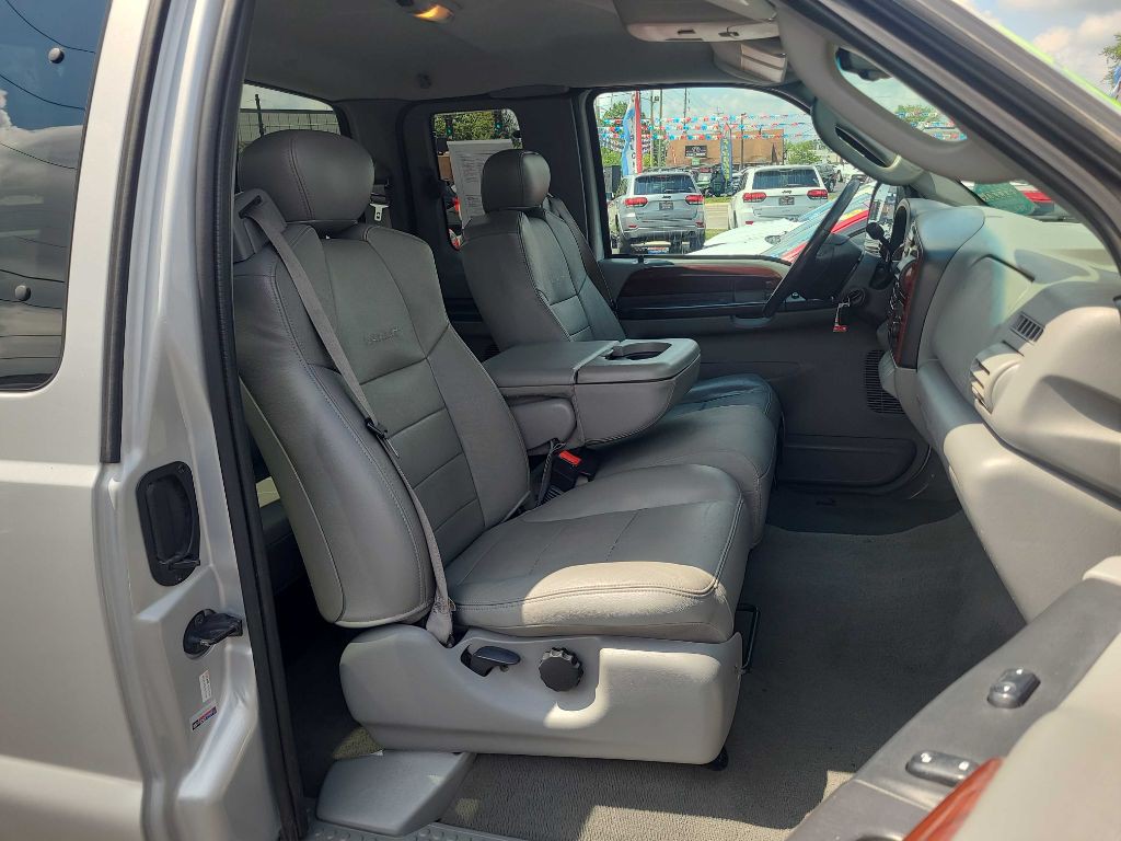 2007 Ford F-250 Image 10