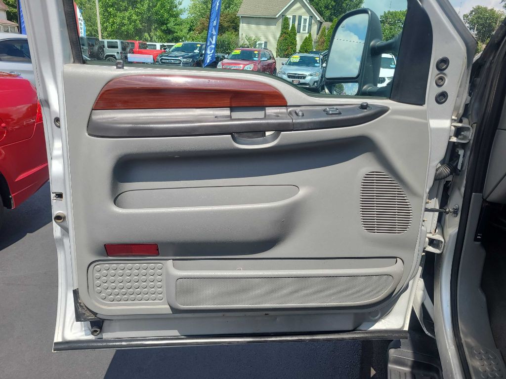 2007 Ford F-250 Image 22