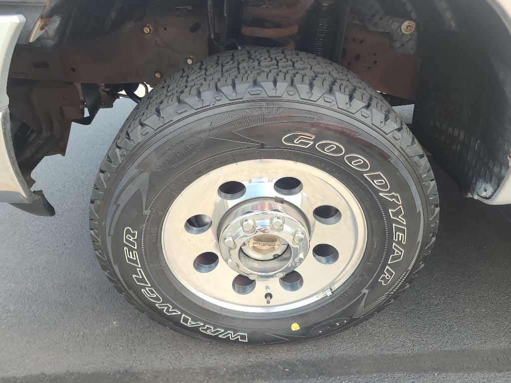 2007 Ford F-250 Image 25