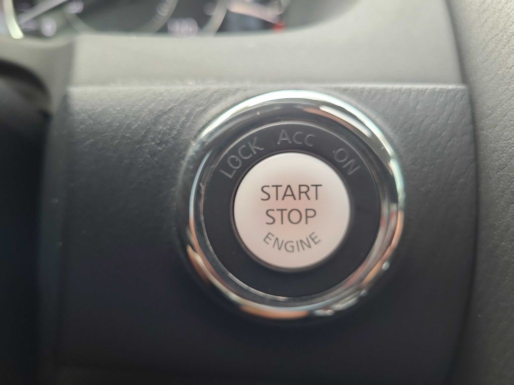 2020 Nissan Armada Image 23