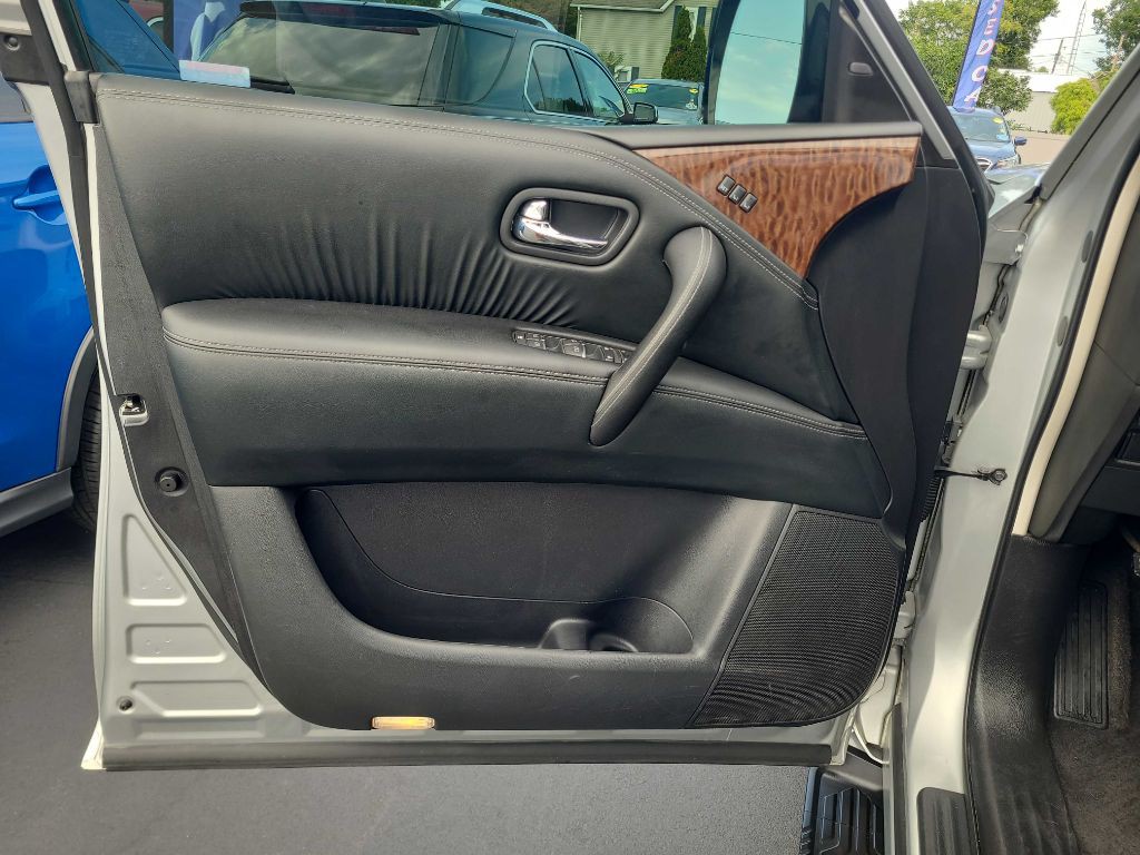 2020 Nissan Armada Image 36