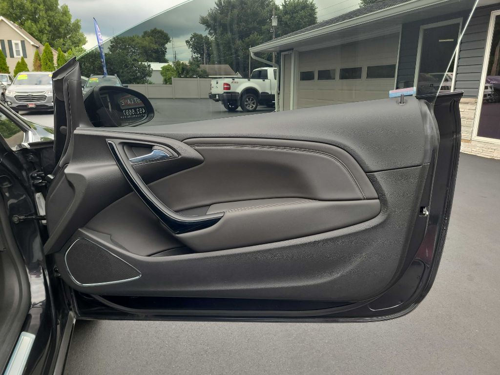2016 Buick Cascada Image 40