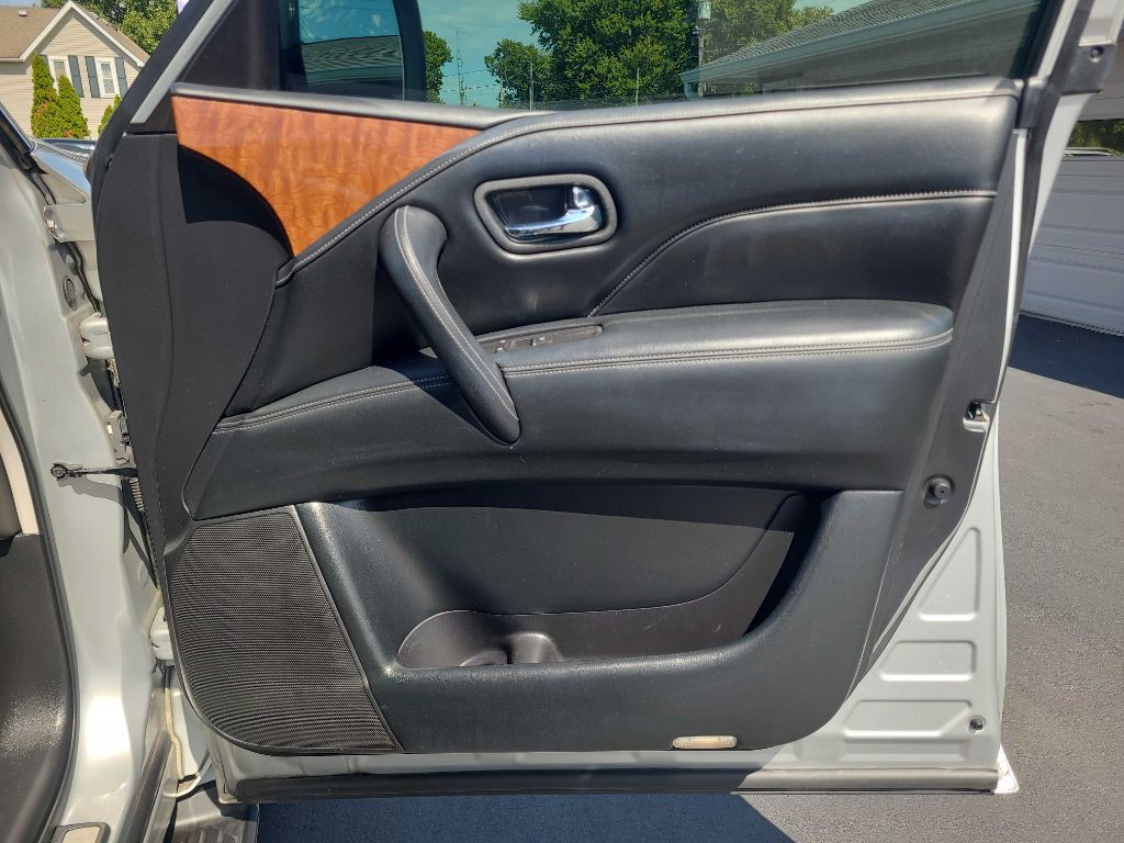 2019 INFINITI QX80 Image 41