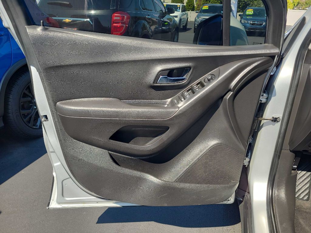2018 Chevrolet Trax Image 27