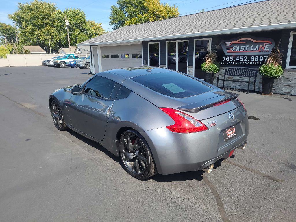 2014 Nissan 370Z Image 3
