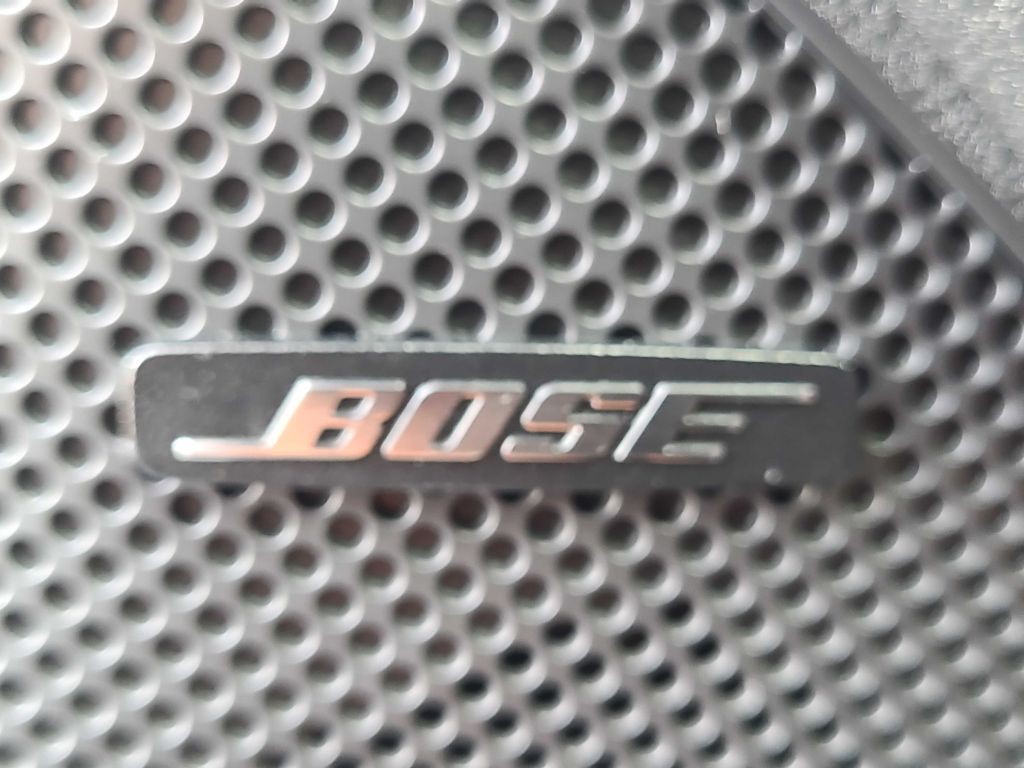 2014 Nissan 370Z Image 23