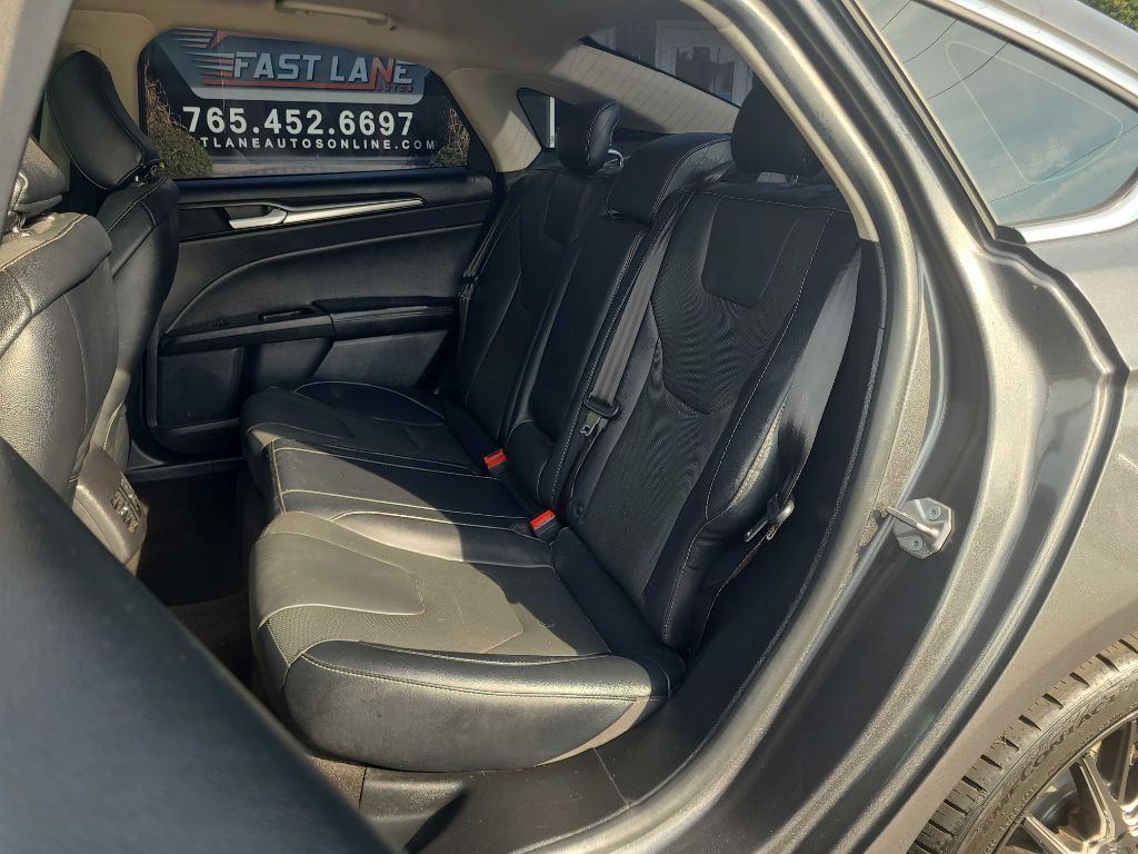 2020 Ford Fusion Image 13