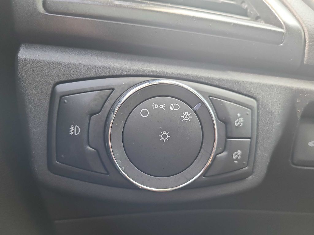 2020 Ford Fusion Image 20