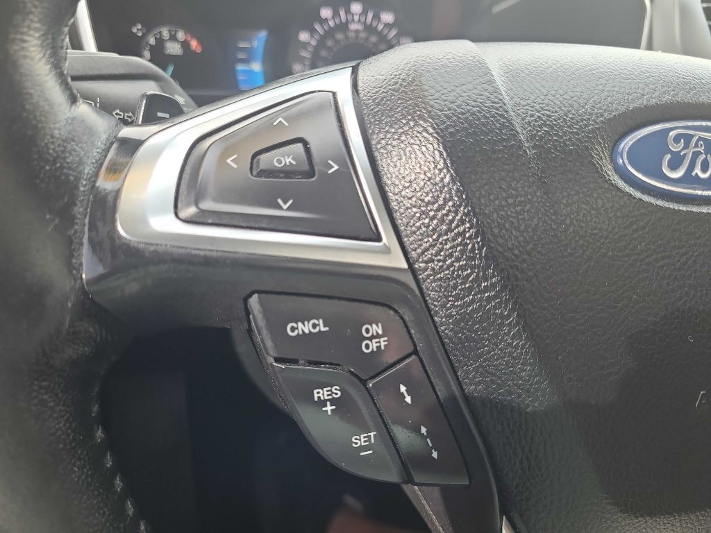 2020 Ford Fusion Image 21