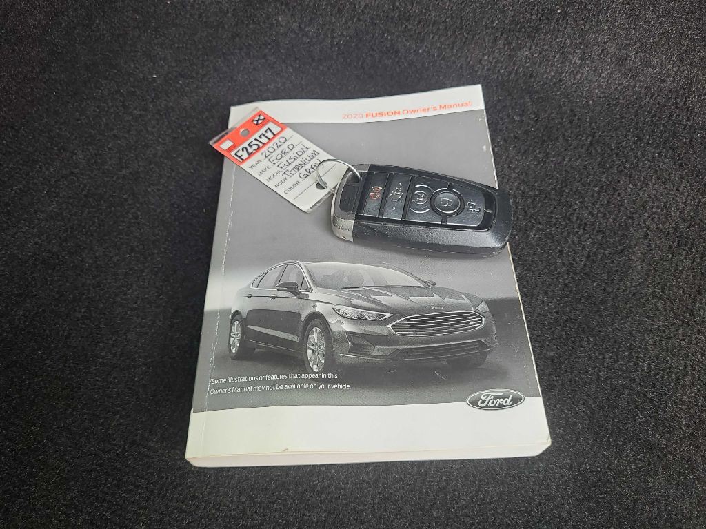 2020 Ford Fusion Image 45