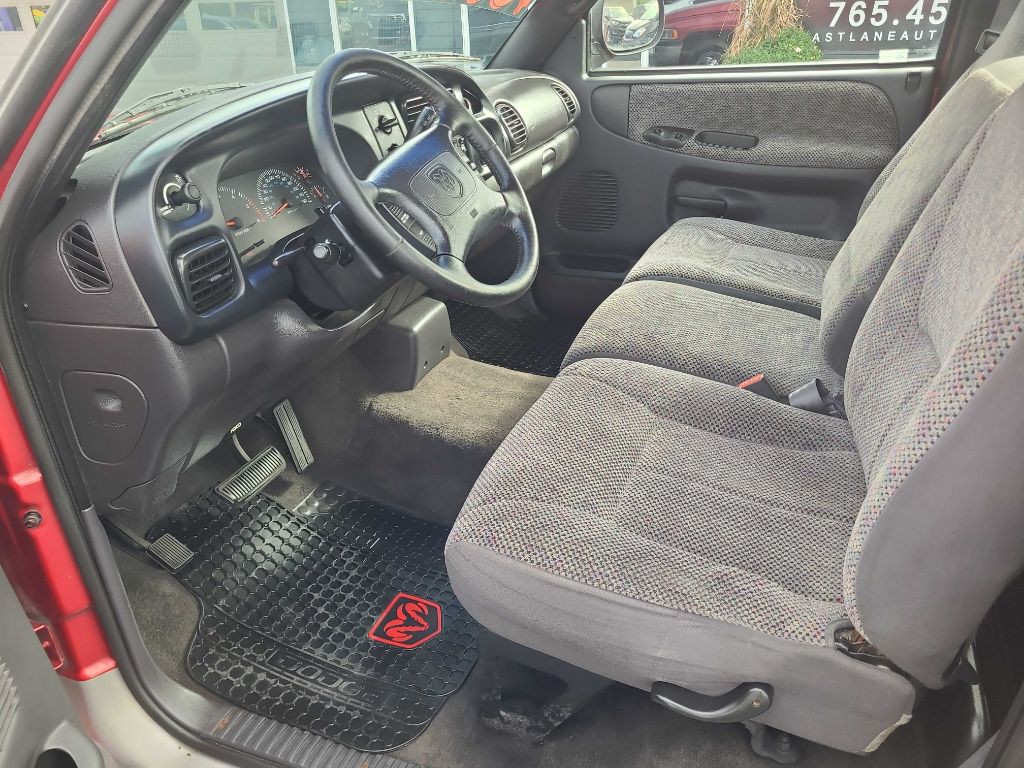 1998 Dodge Ram 1500 Image 9