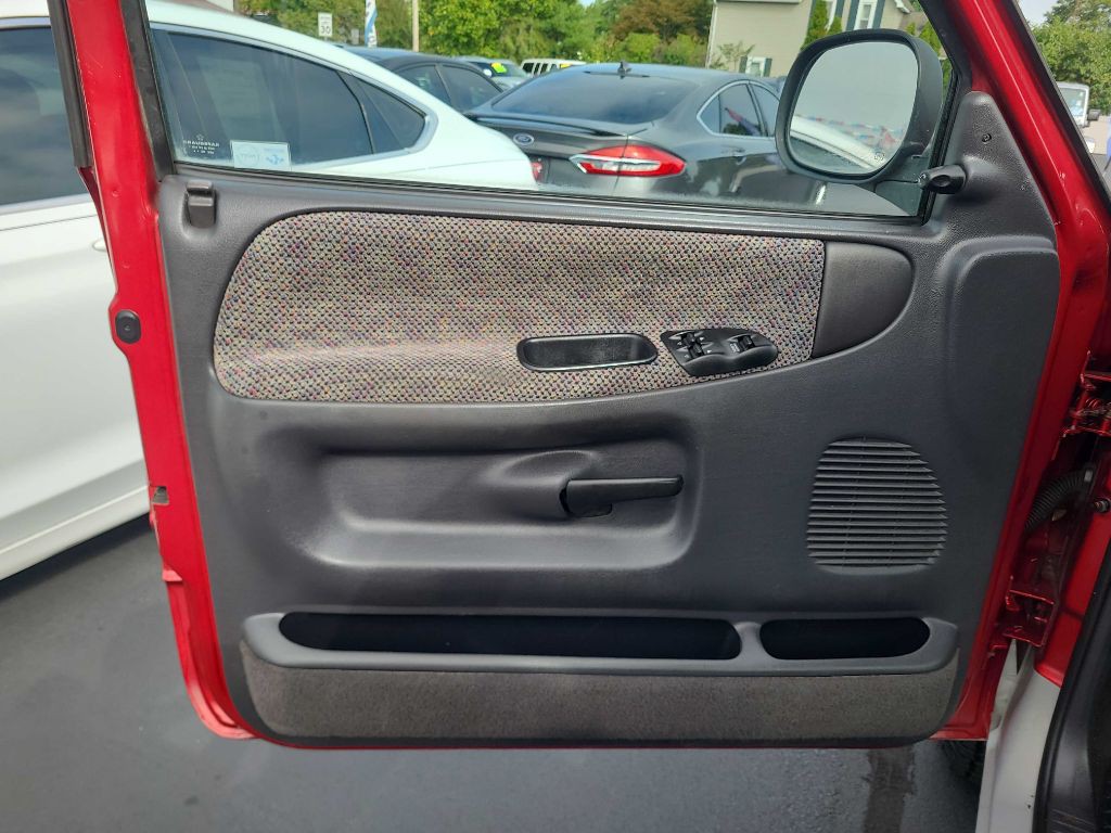 1998 Dodge Ram 1500 Image 19