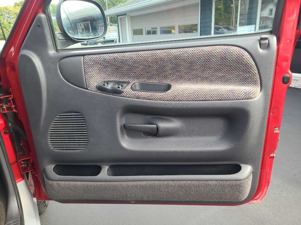 1998 Dodge Ram 1500 Image 20