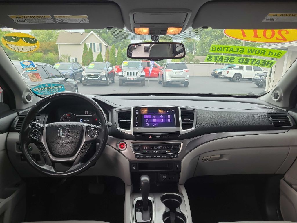 2017 Honda Pilot Image 19