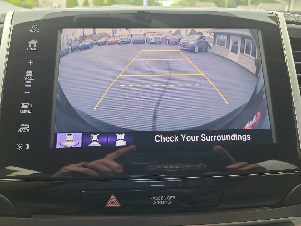 2017 Honda Pilot Image 27