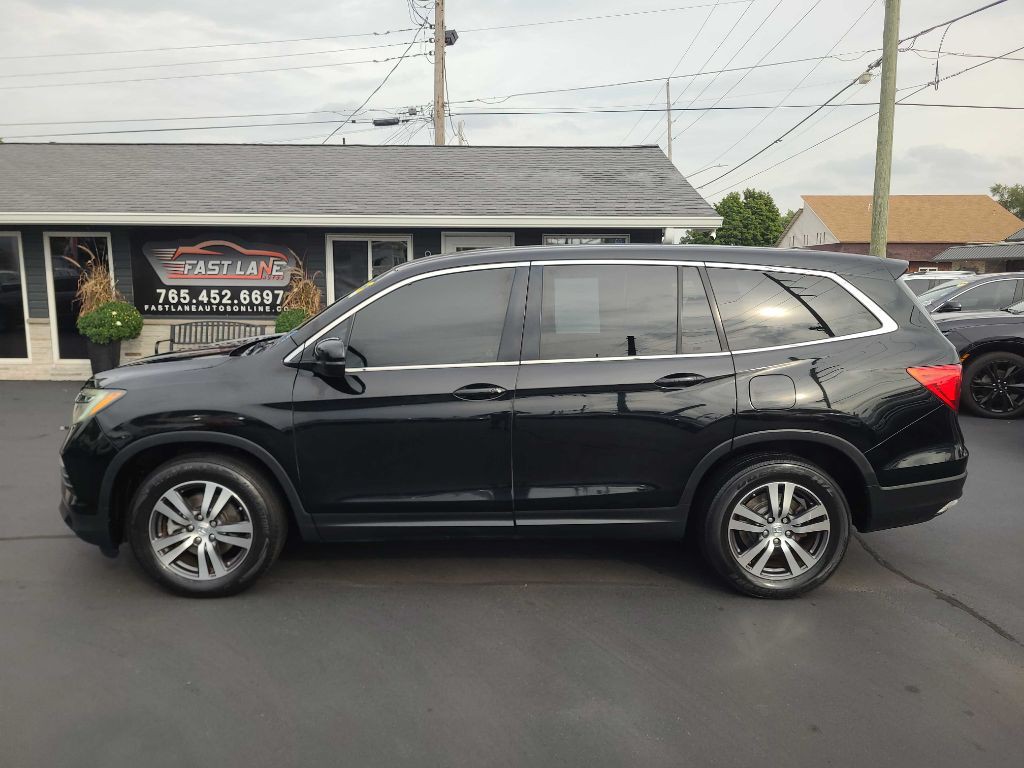 2017 Honda Pilot Image 2