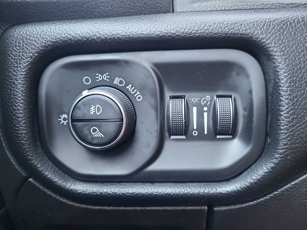 2019 RAM 1500 Image 19