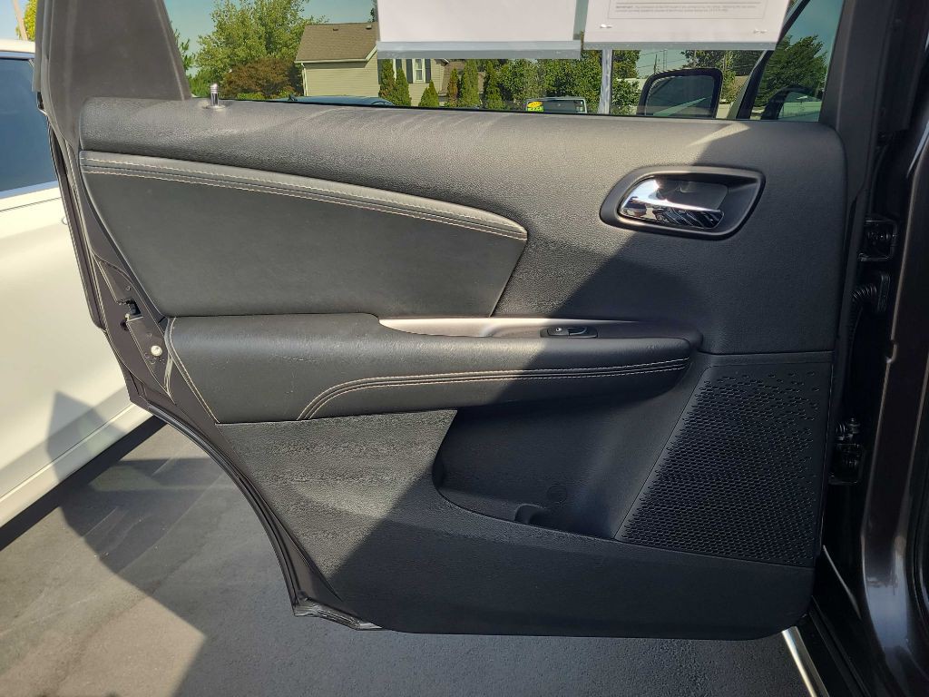 2015 Dodge Journey Image 32
