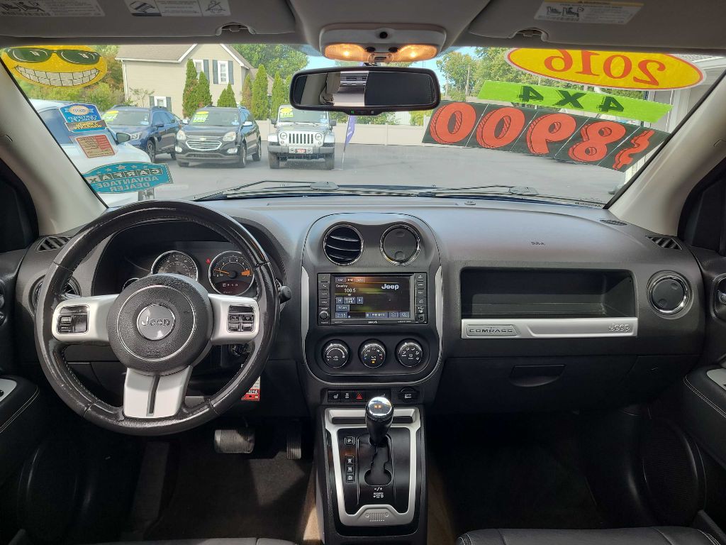 2016 Jeep Compass Image 17