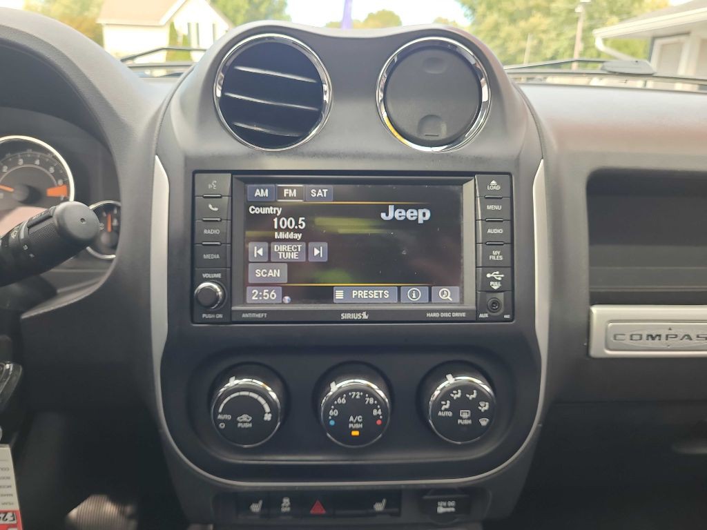 2016 Jeep Compass Image 23