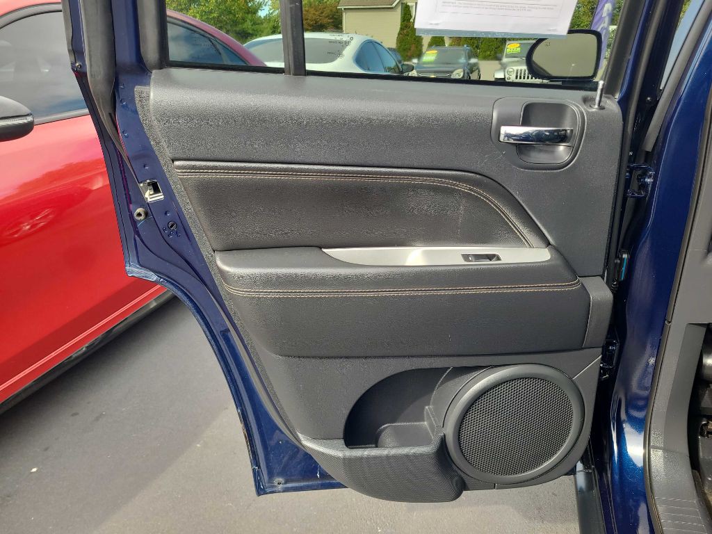 2016 Jeep Compass Image 27