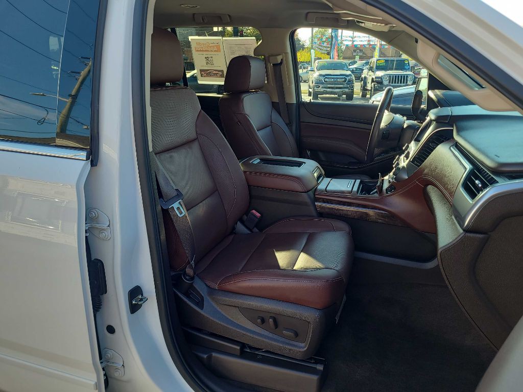 2017 Chevrolet Tahoe Image 10
