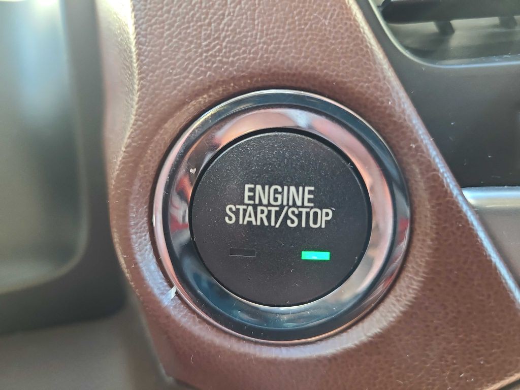 2017 Chevrolet Tahoe Image 23