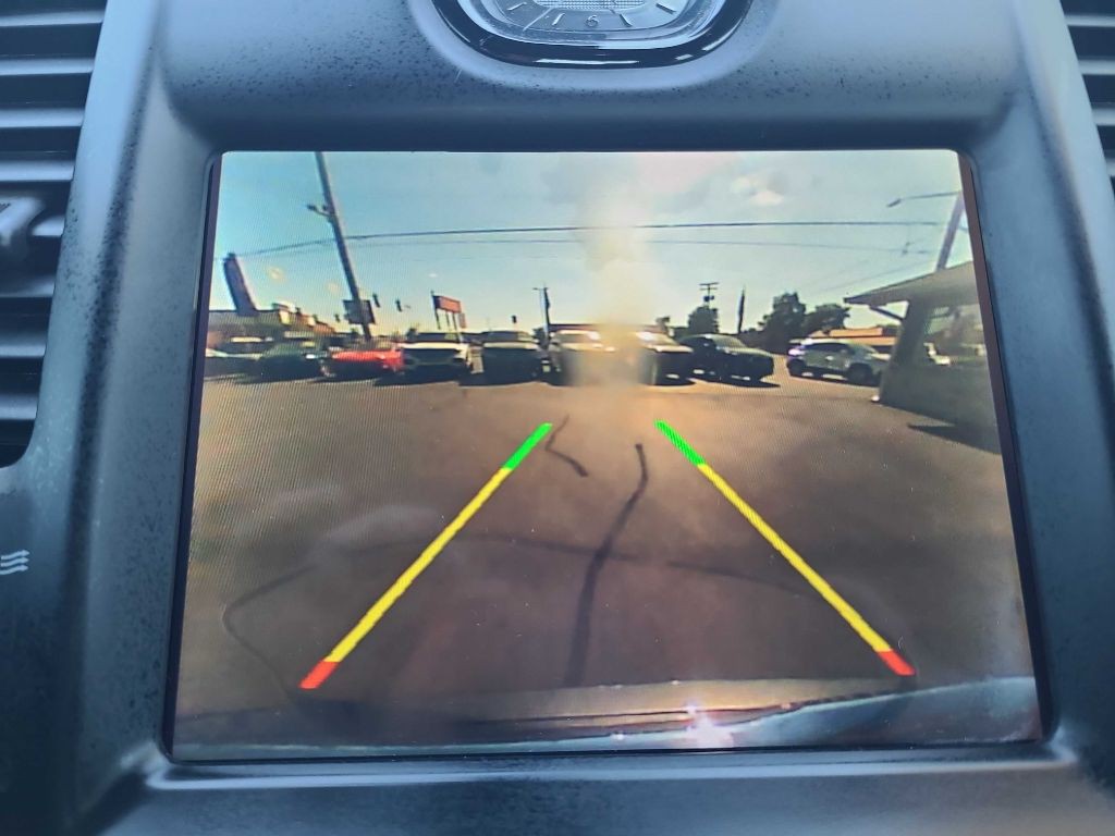 2018 Chrysler 300 Image 26