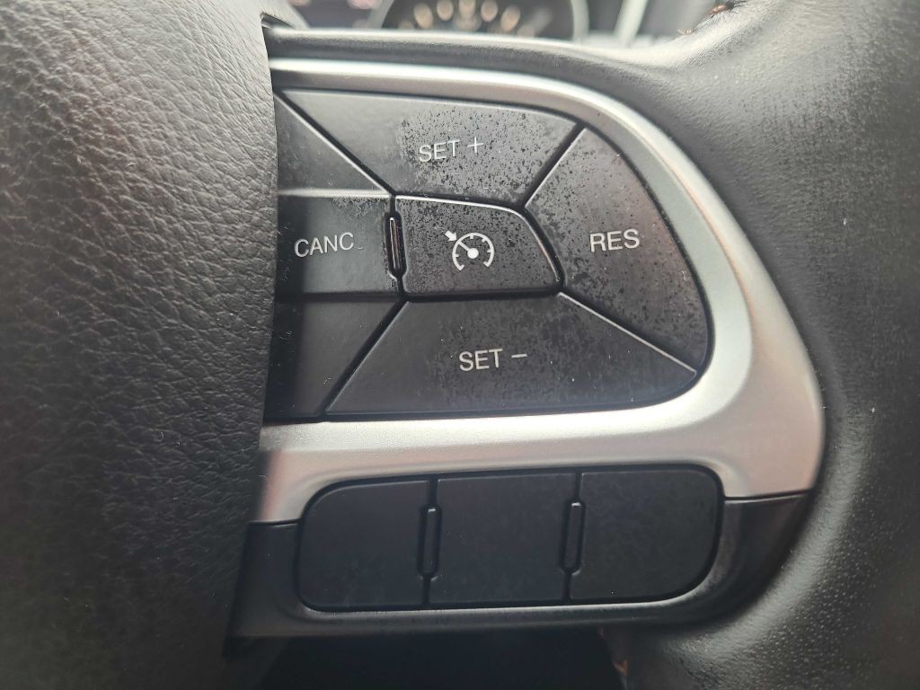 2018 Jeep Compass Image 21