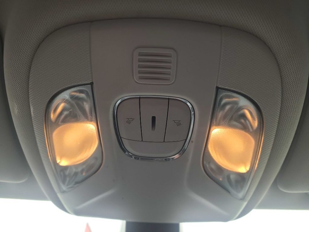 2018 Jeep Compass Image 27