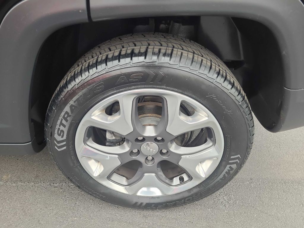 2018 Jeep Compass Image 34