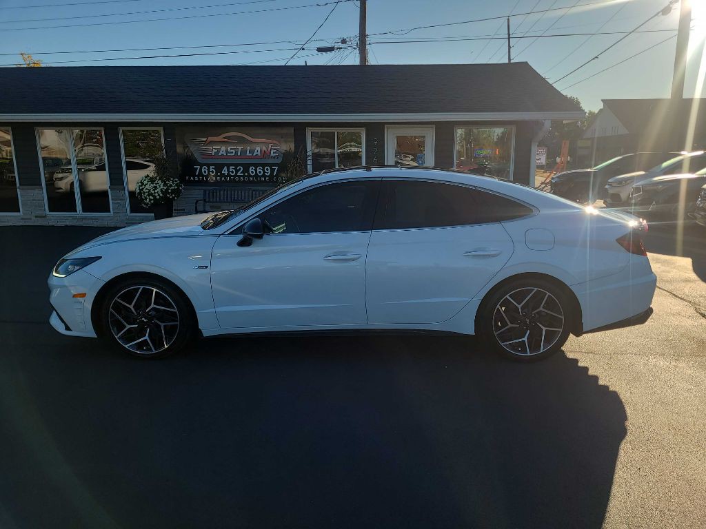 2021 Hyundai Sonata Image 2