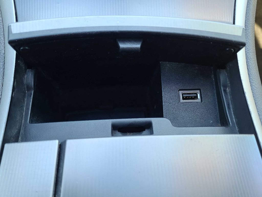 2017 Lincoln MKZ Image 28