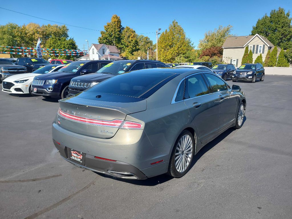 2017 Lincoln MKZ Image 5
