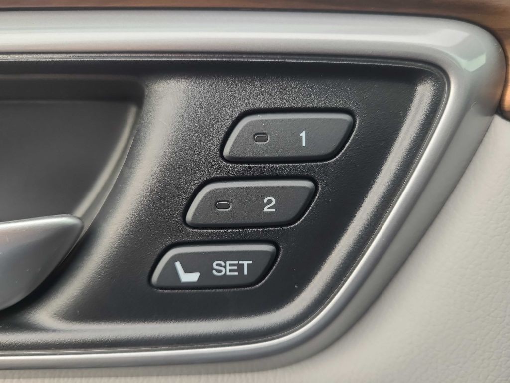 2018 Honda CR-V Image 32