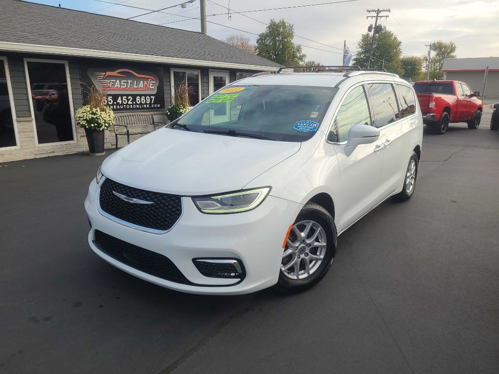 2021 Chrysler Pacifica Image 1