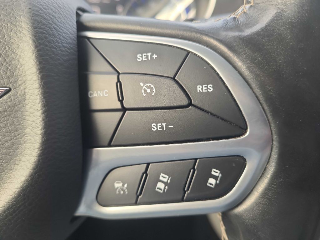 2021 Chrysler Pacifica Image 23