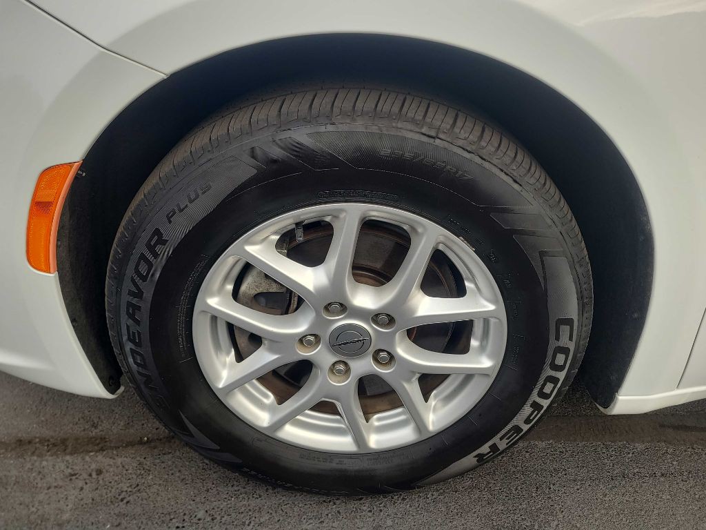 2021 Chrysler Pacifica Image 35