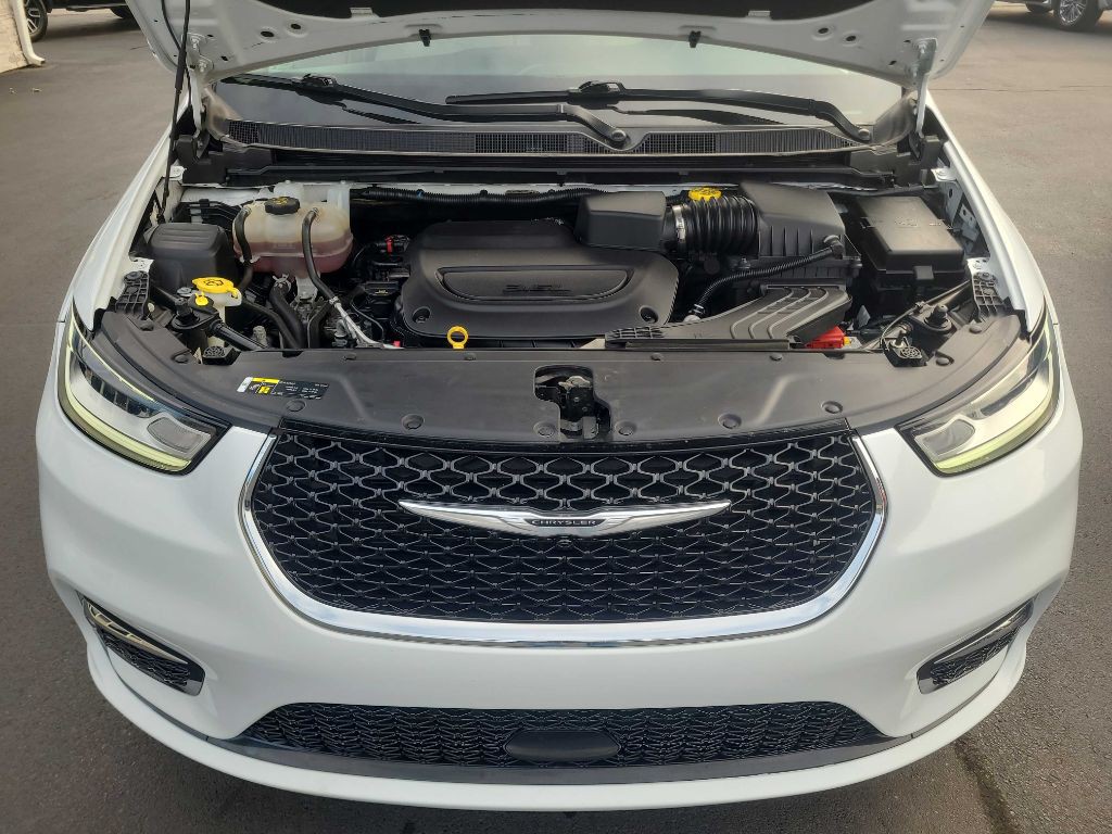 2021 Chrysler Pacifica Image 39