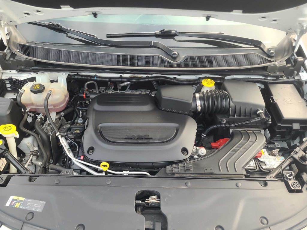 2021 Chrysler Pacifica Image 40