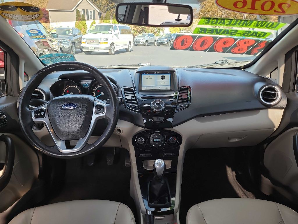 2016 Ford Fiesta Image 15