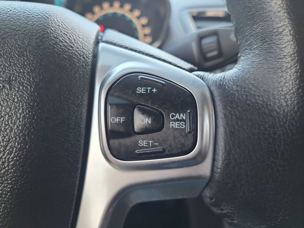 2016 Ford Fiesta Image 20