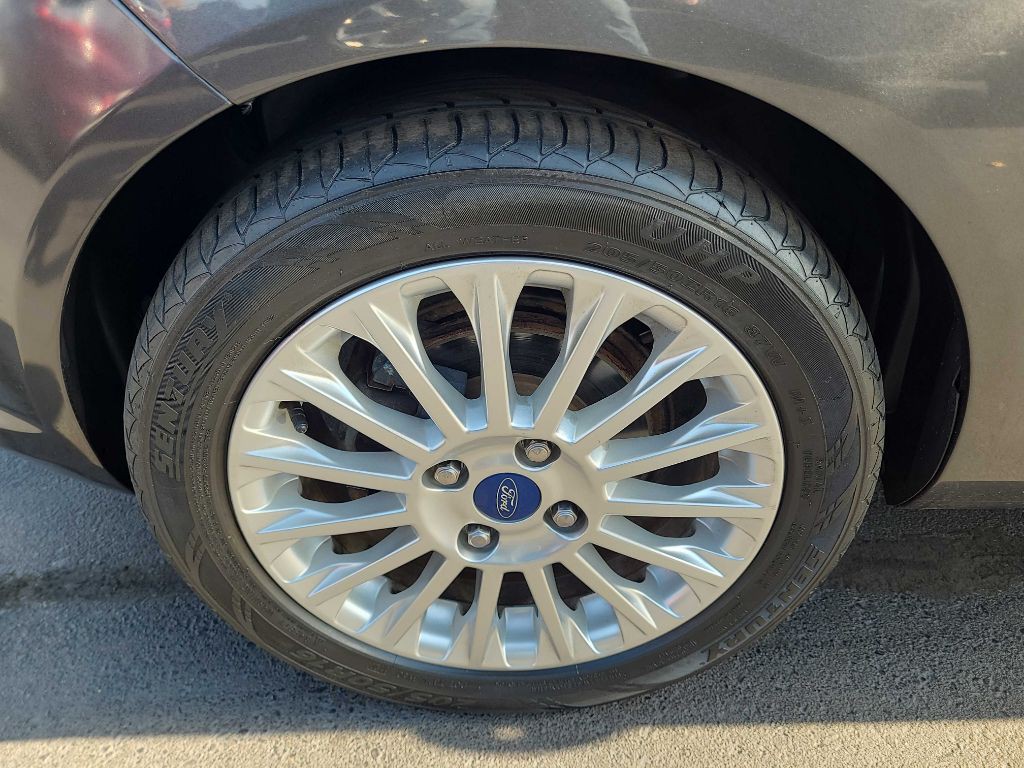 2016 Ford Fiesta Image 31